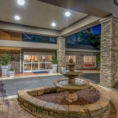 Holiday Inn Express Chapel Hill By Ihg Экстерьер фото