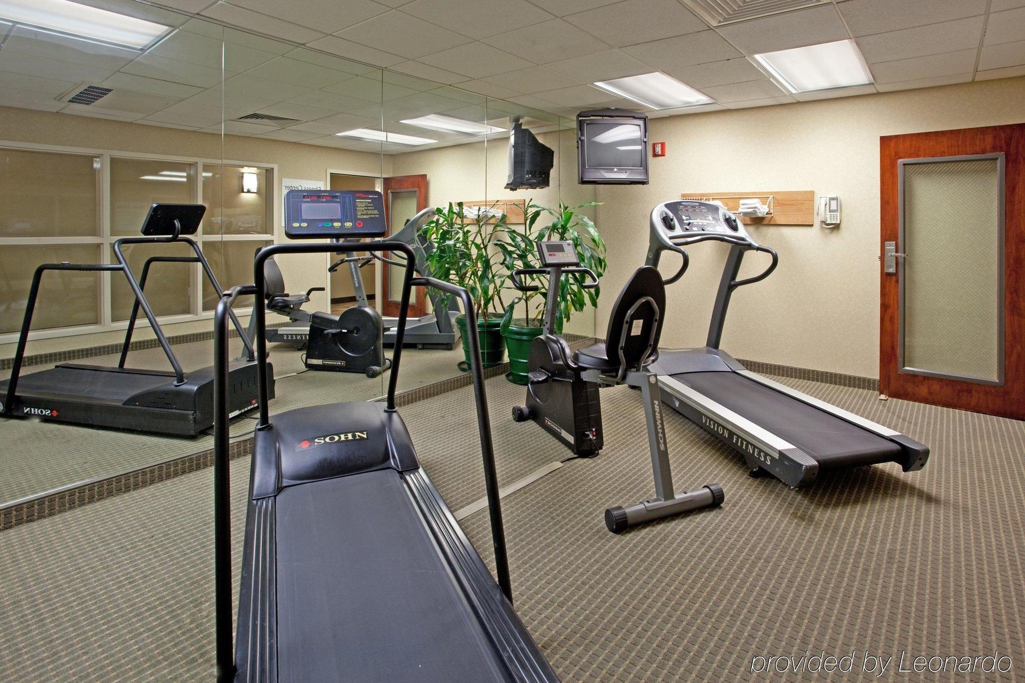Holiday Inn Express Chapel Hill By Ihg Удобства фото