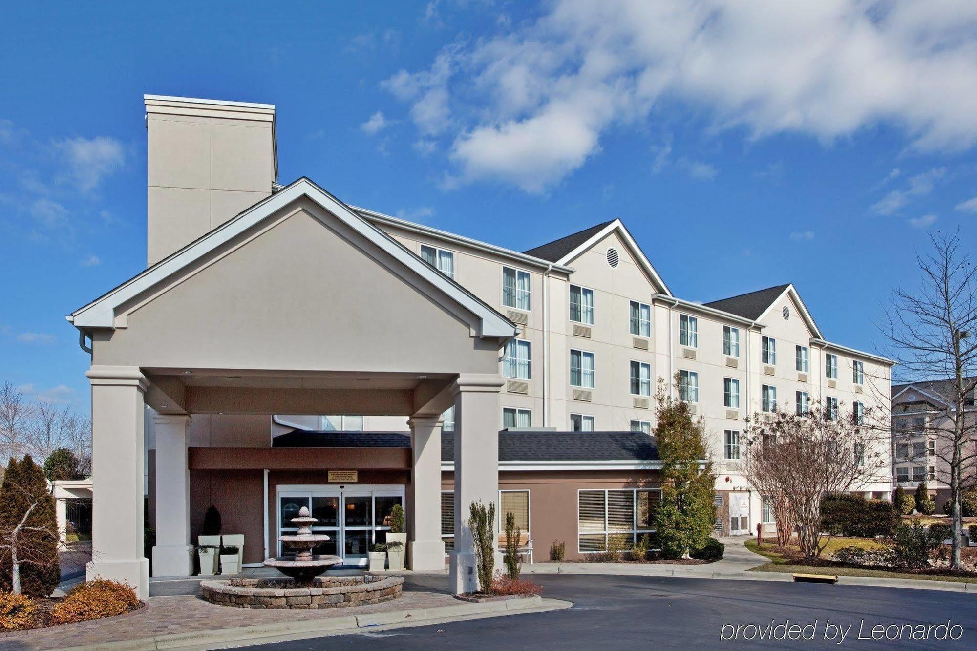 Holiday Inn Express Chapel Hill By Ihg Экстерьер фото